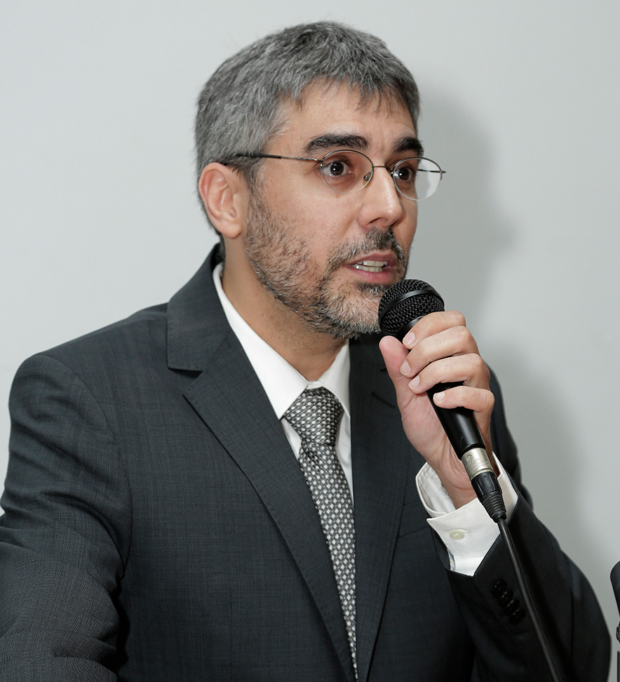 foto-carloas-alberto-araujo